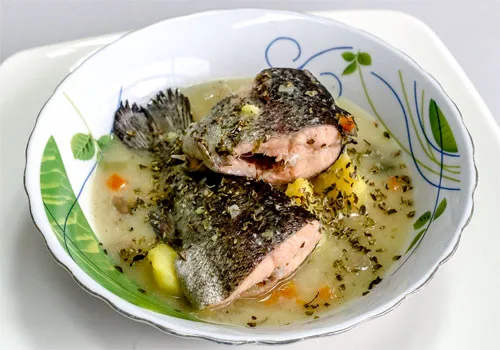 Chupe de trucha con chuño